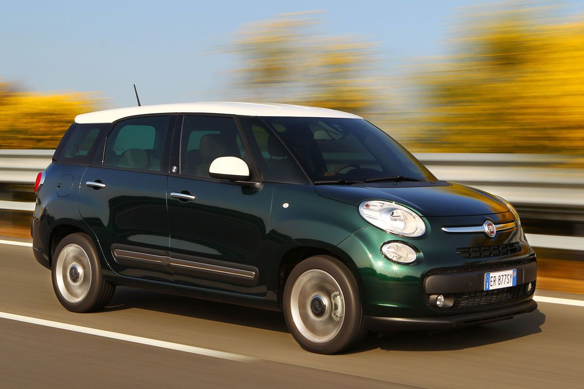 Fiat 500l Living on the highway
