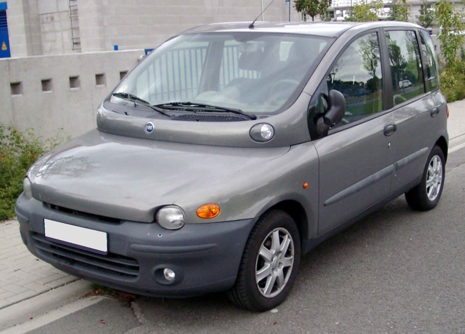 Fiat Multipla on the road
