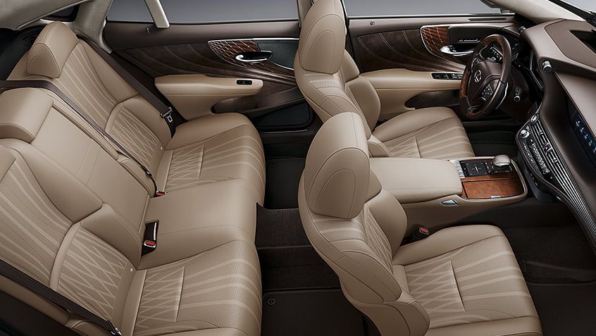 the extremely spacious interior of the Lexus LS.