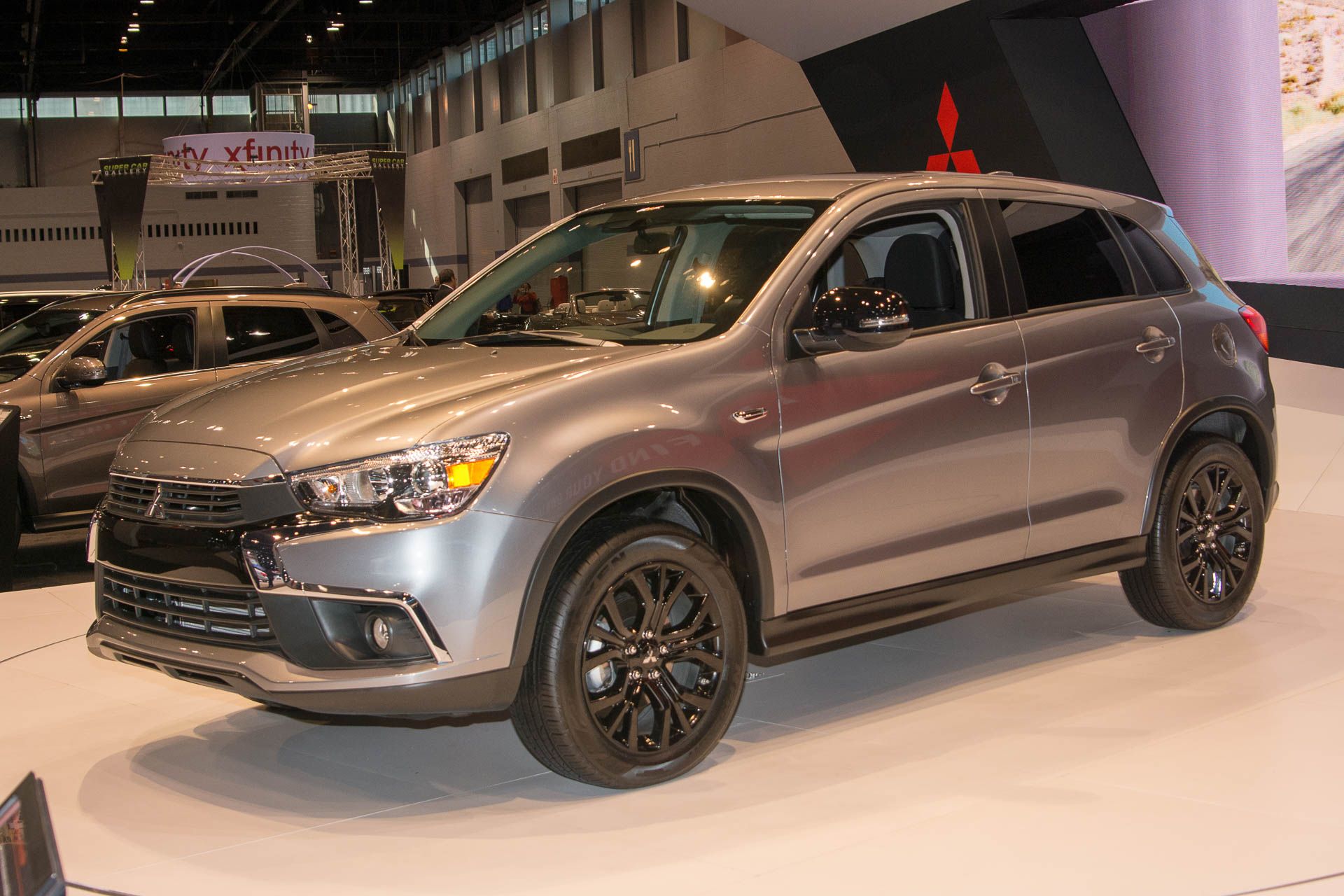 10 SUVs That Look Rugged But Are Actually Useless Off-Road