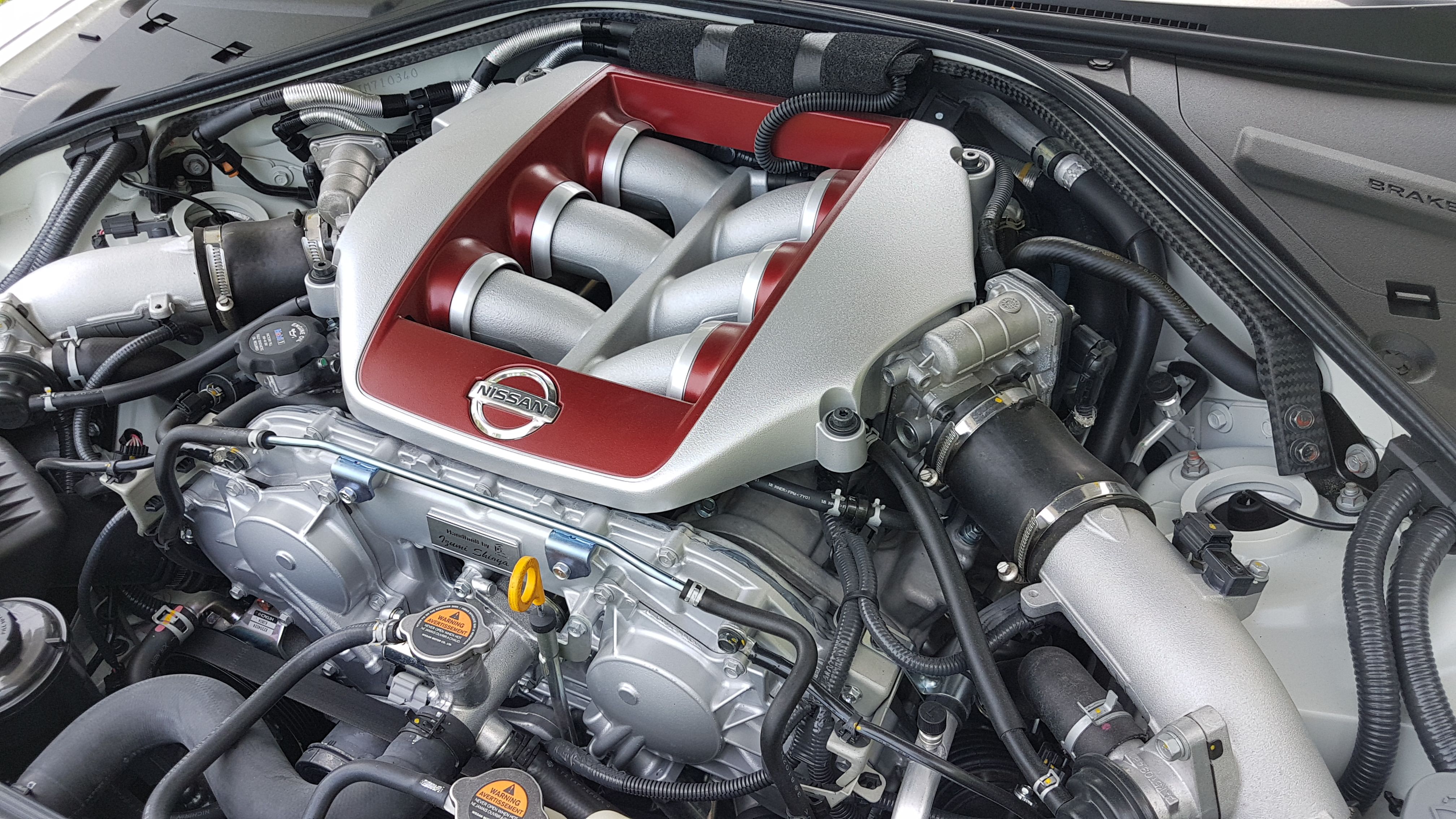 R35 Nissan GT-R's engine