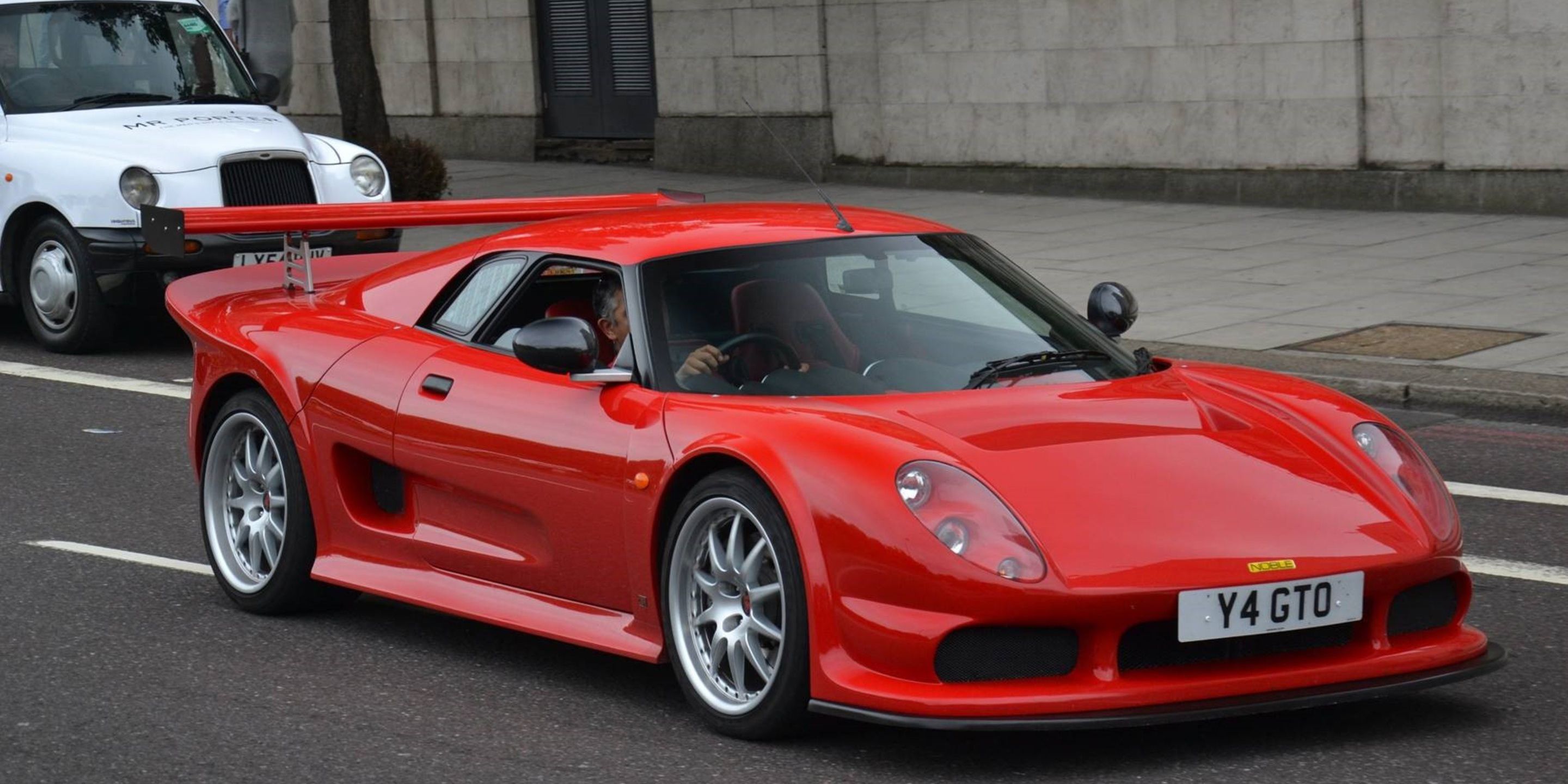 Noble M12 GTO front
