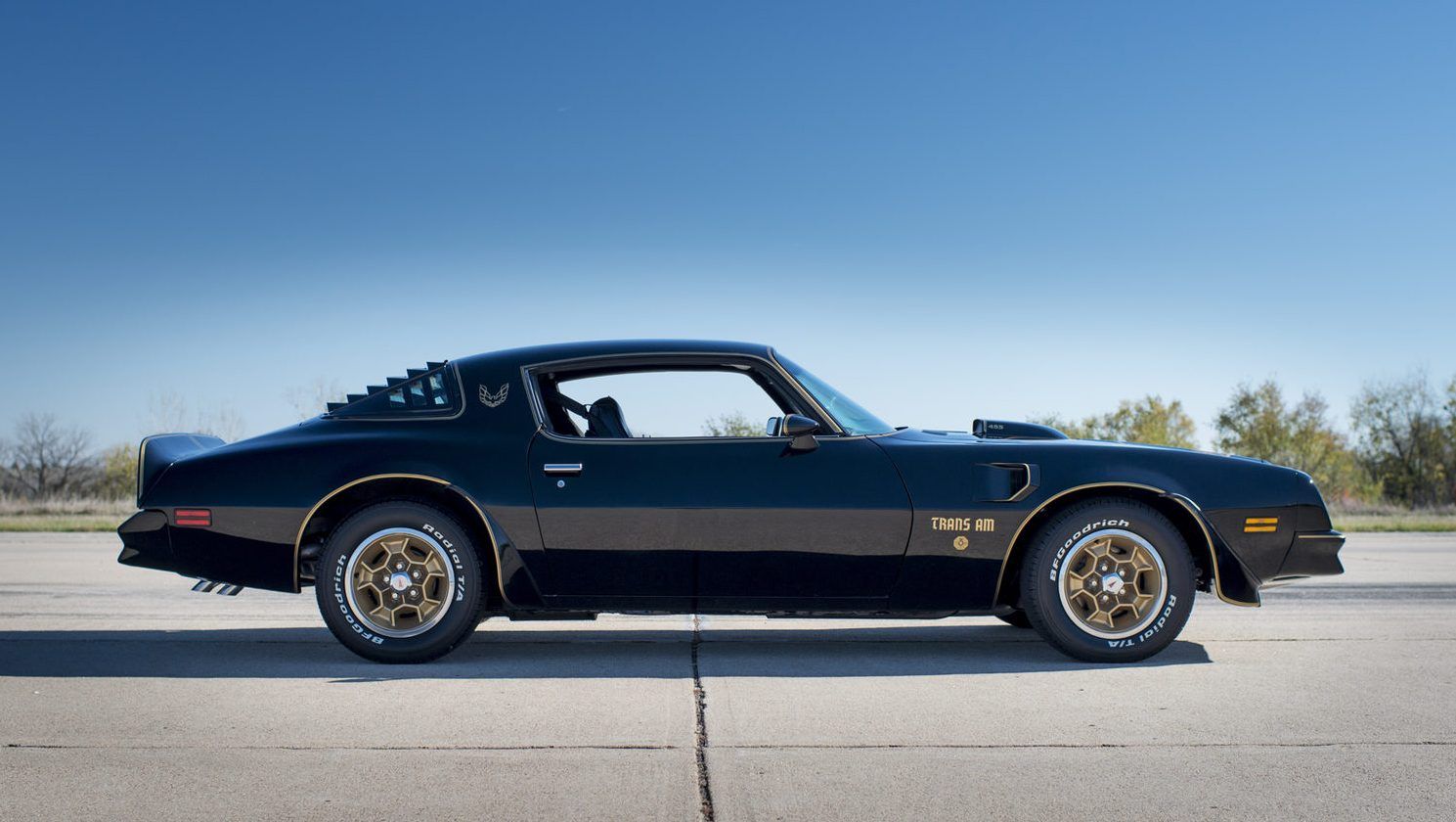 Pontiac Trans Am And 9 Other Badass '70s Muscle Cars