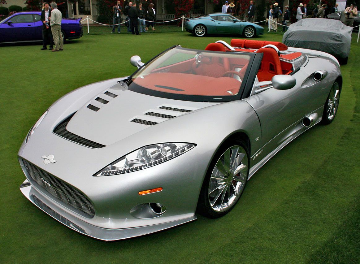 Spyker C8 Aileron at a field