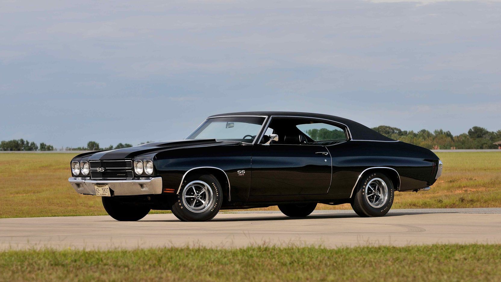 1970 Chevy Chevelle LS6 on the road
