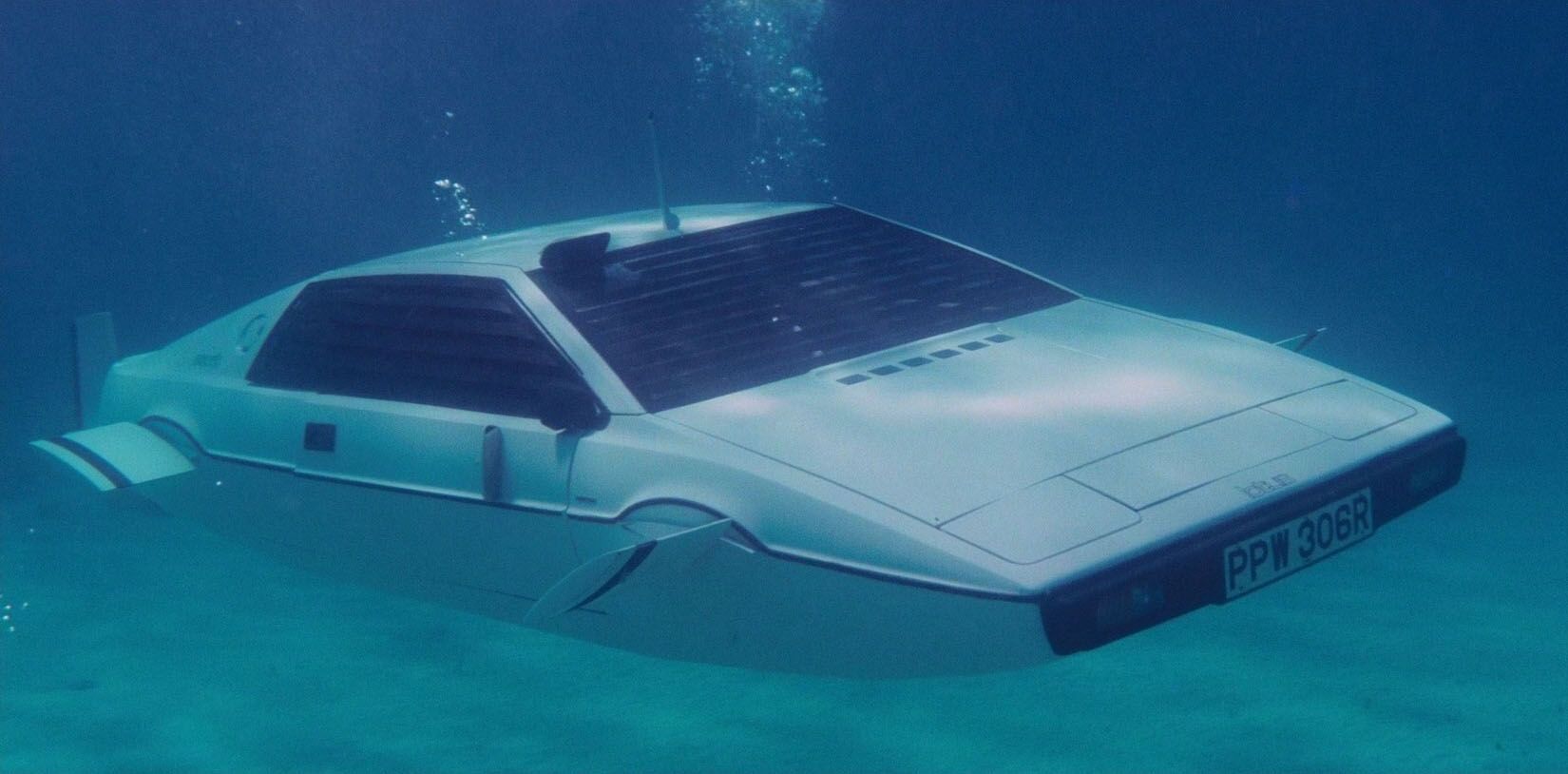1976 Lotus Esprit Series I under water
