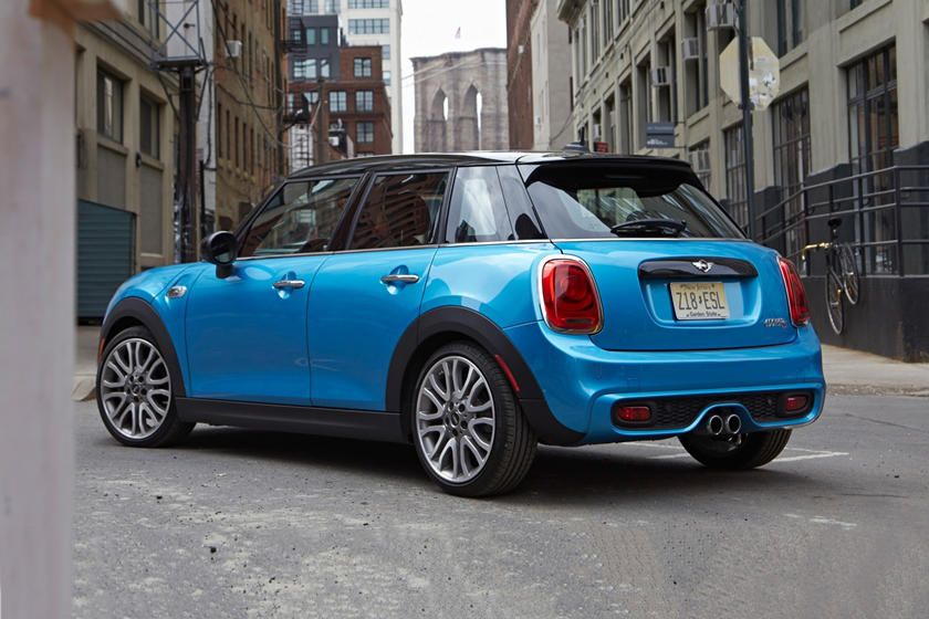 This Is What A 2017 MINI Cooper Is Worth Today
