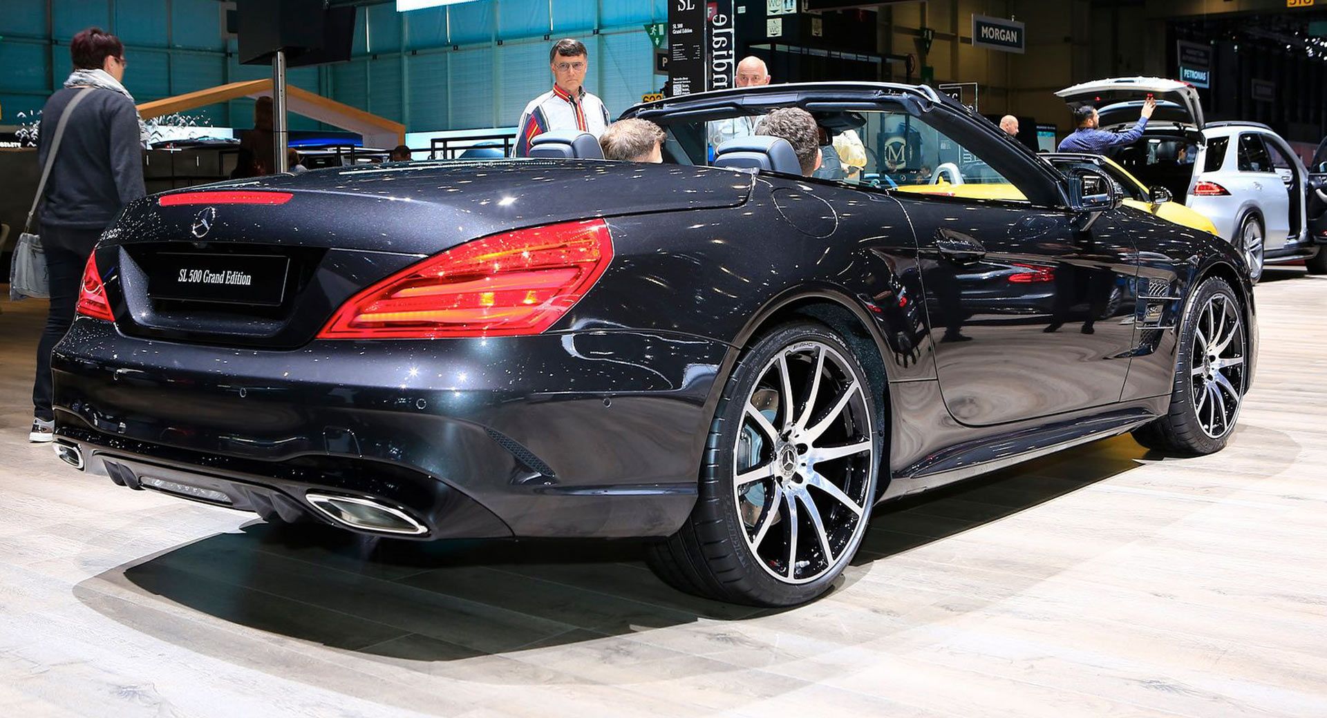 2020 Mercedes-Benz SL Grand Edition at an autoshow