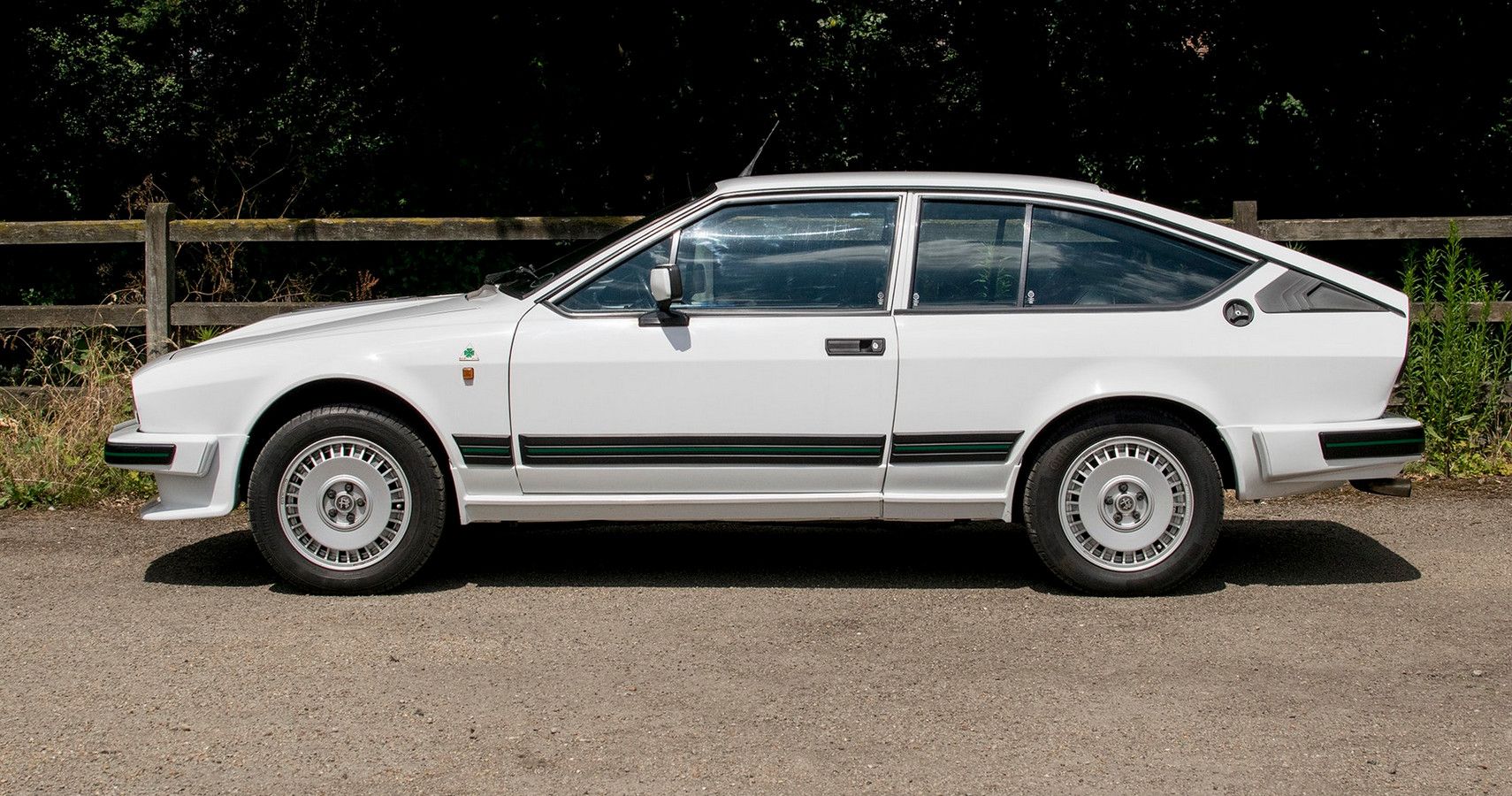 8 Reasons Why We Love The Alfa Romeo GTV6 (2 Reasons Why We'd Never Buy ...