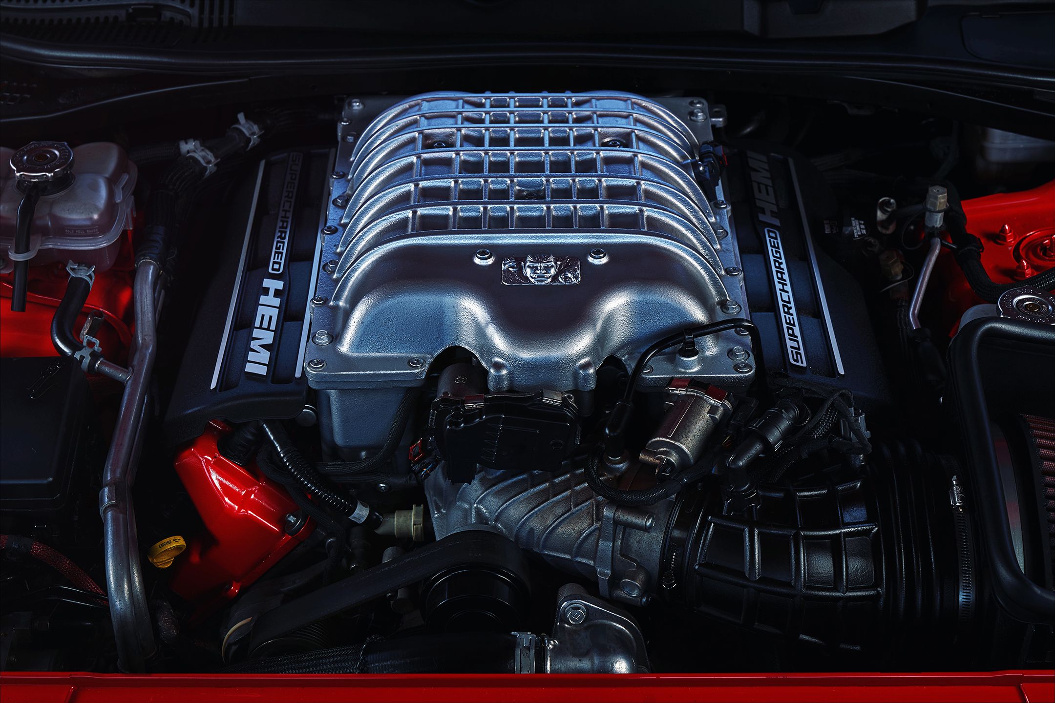 Dodge-Challenger-SRT-Demon-2017-engine