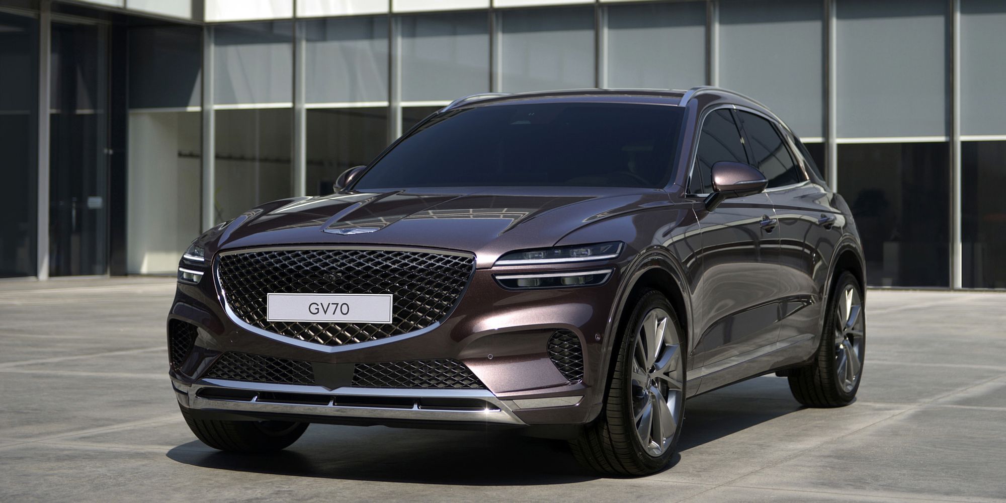 The front of the new Genesis GV70