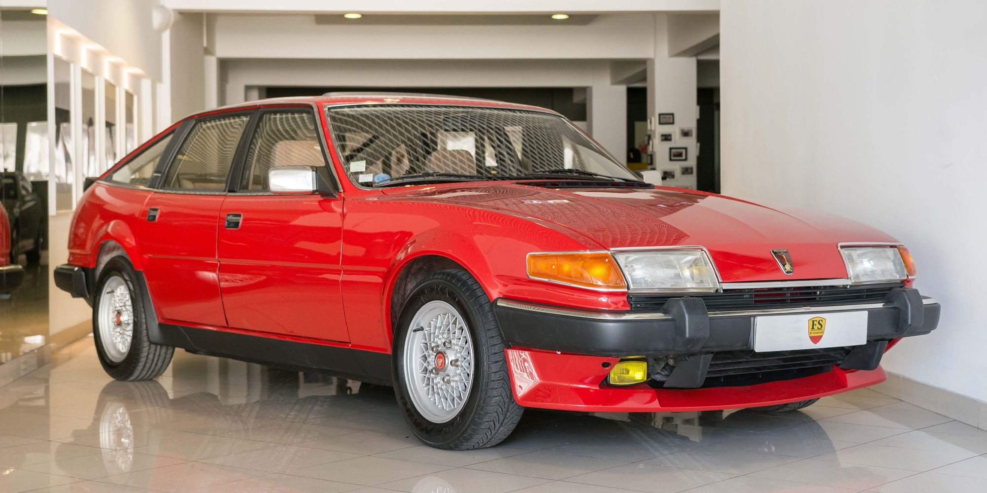 The front of a red SD1
