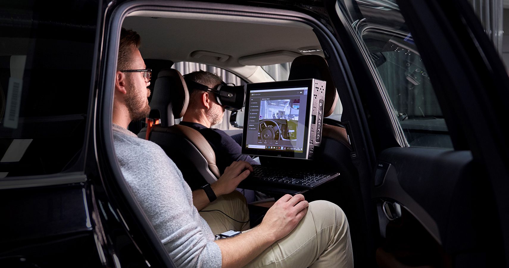 Volvo Cars ultimate driving simulator monitoring