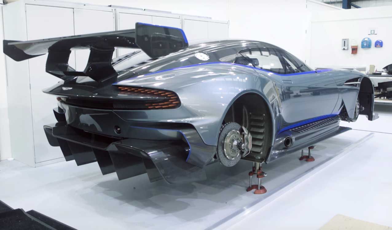 Aston Martin Vulcan with air jacks