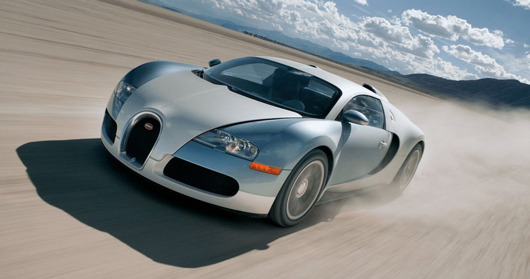 The 2005 Bugatti Veyron Was A Sensation Bearing An 8.0-Liter Quad-Turbocharged W16 Engine, Basically Equal To Two Smooshed-Up V8 Engines Spliced Together