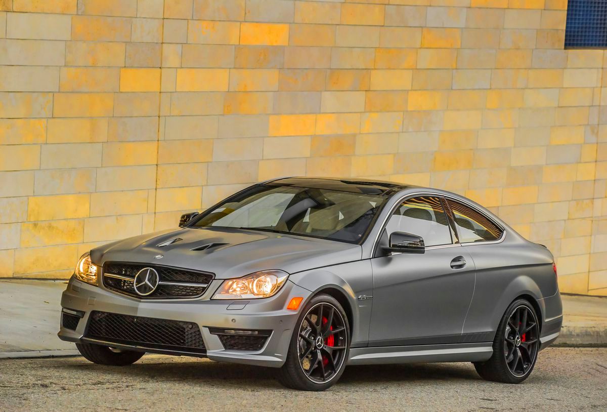 2014 Mercedes-Benz AMG C63 coupe