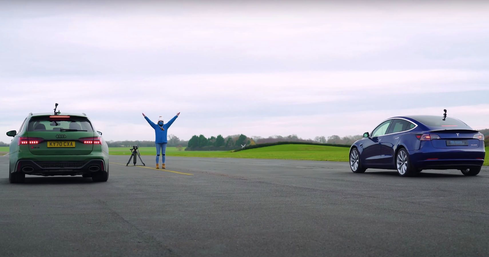 Audi RS6 Avant Vs Tesla Model 3 Performance 3