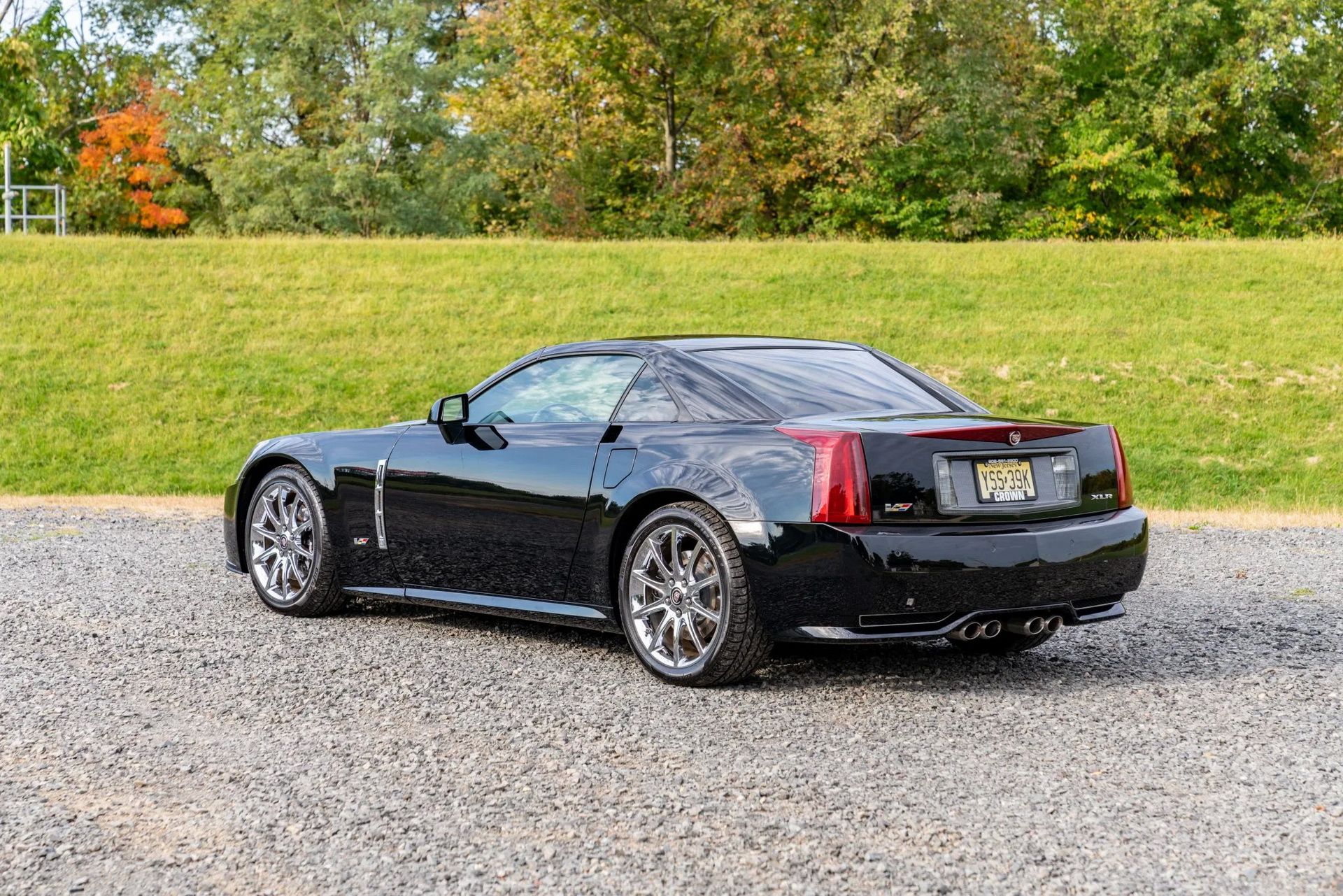 Cadillac XLR-V rear end