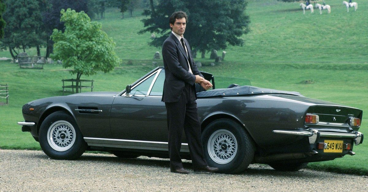 A detailed look at this Aston Martin V8 Vantage Volante from James Bond The Living Daylights