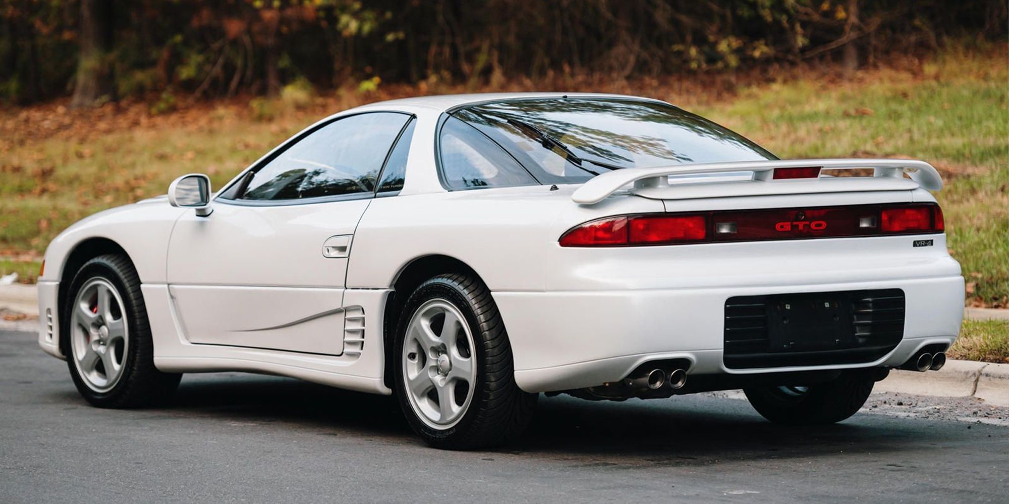 Rear 3/4 view of the 3000GT