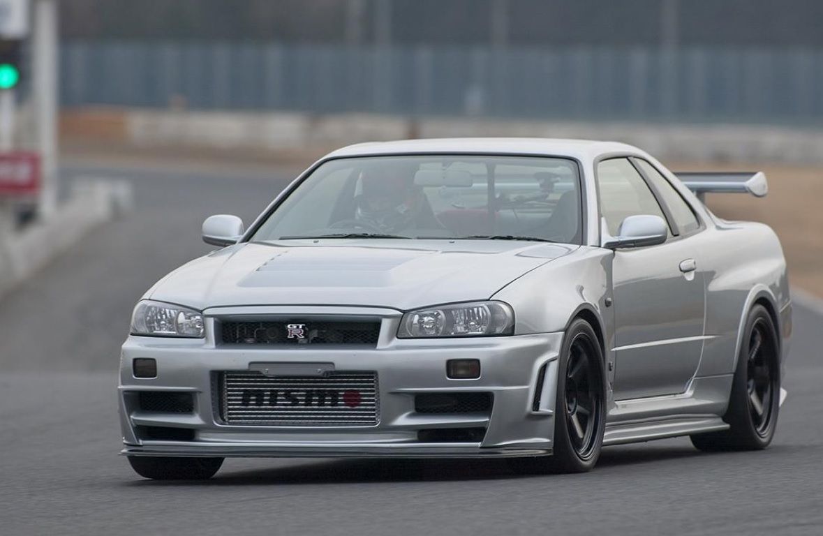 Nissan R34 GT-R Z-Tune (Silver) - Front View