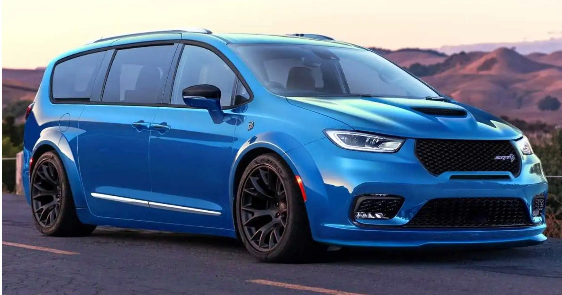 Crazy Minivan Render Chrysler Pacifica Hellcat