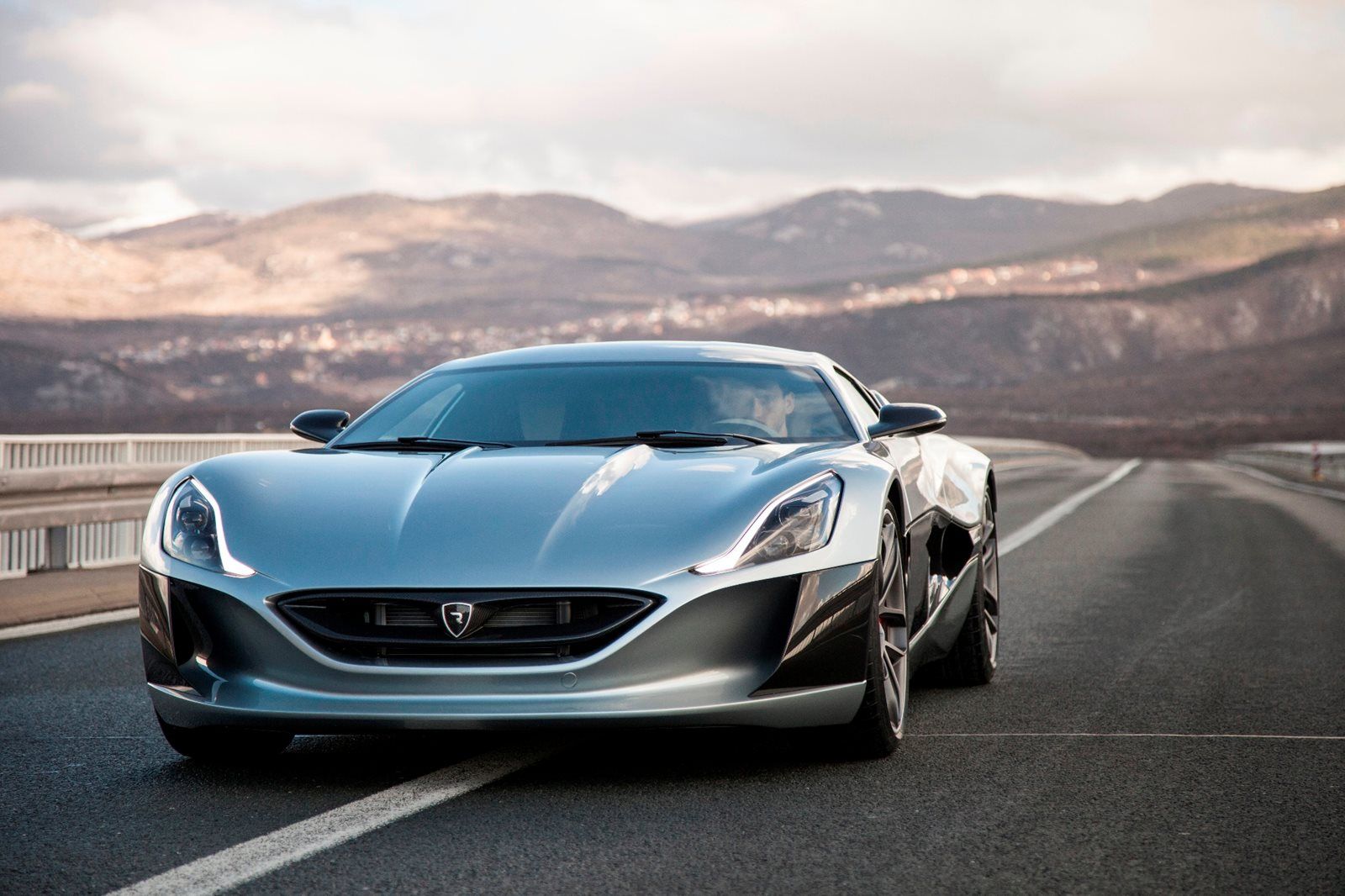 Rimac Concept One on the road