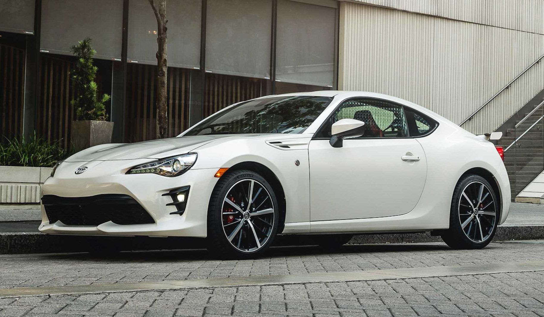 Ranking The 10 Best EntryLevel Sports Cars You Can Buy Brand New