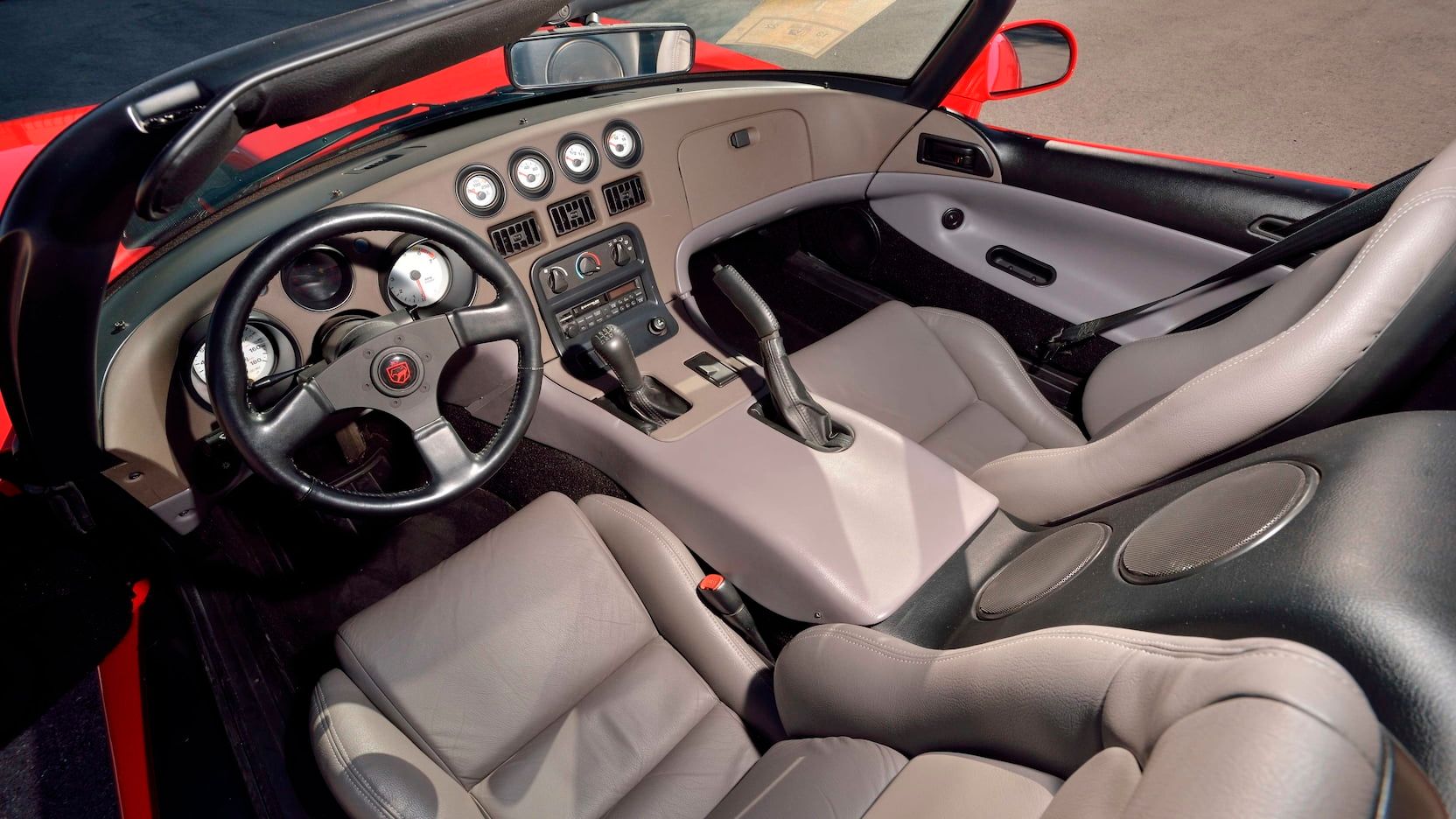 1992 Dodge Viper RT/10 Interior 