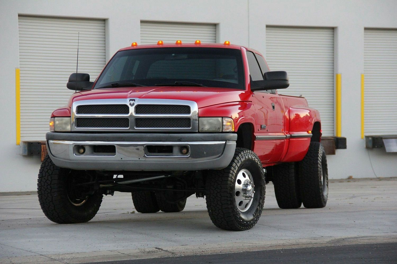 10 Coolest V10 Pickup Trucks Ever Made