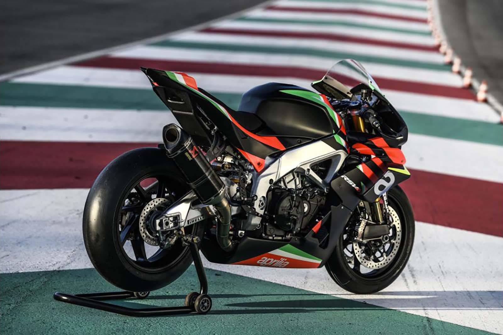 Here S What We Expect From The 2021 Aprilia Rsv4