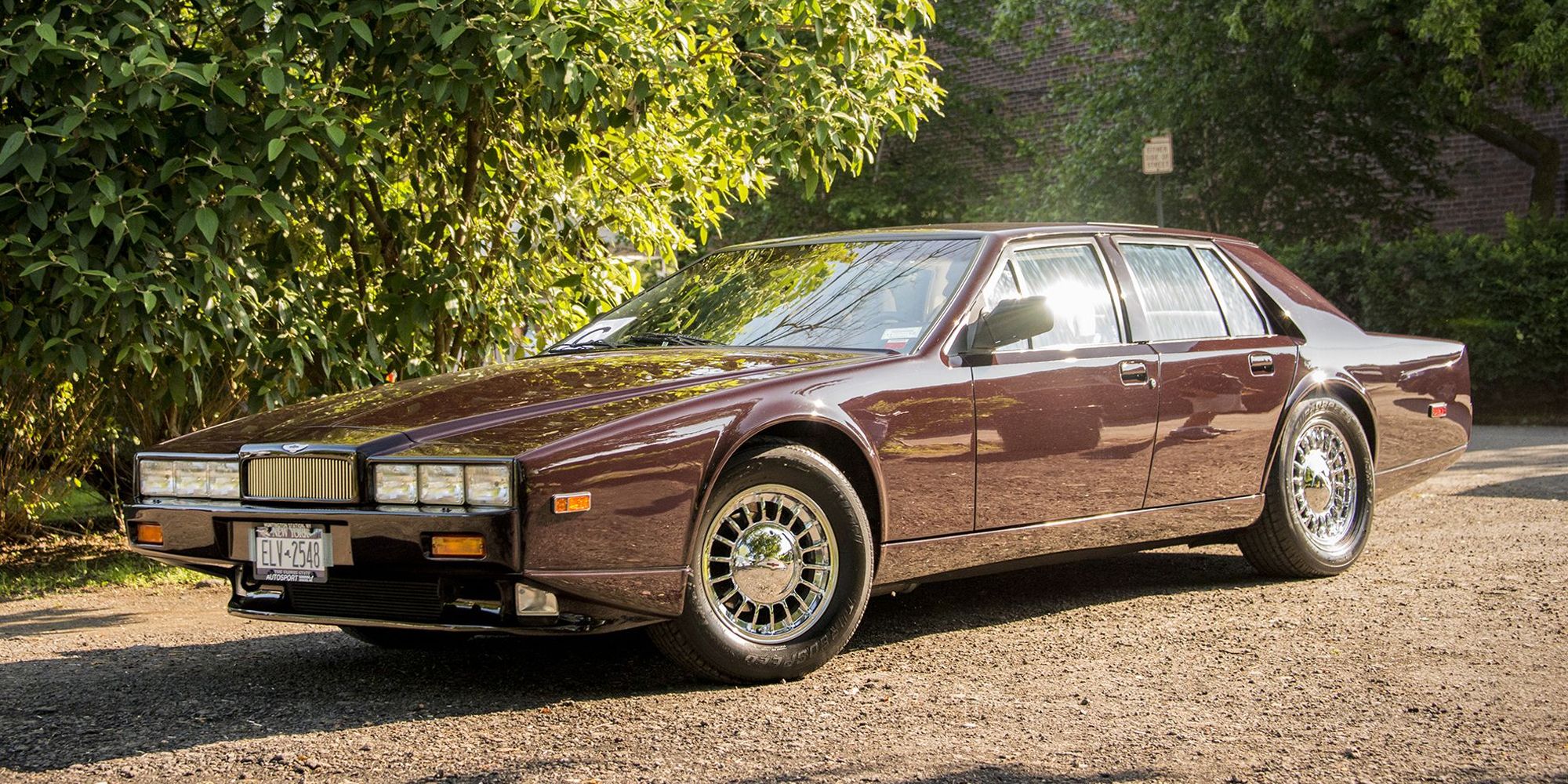 Front 3/4 view of the Lagonda