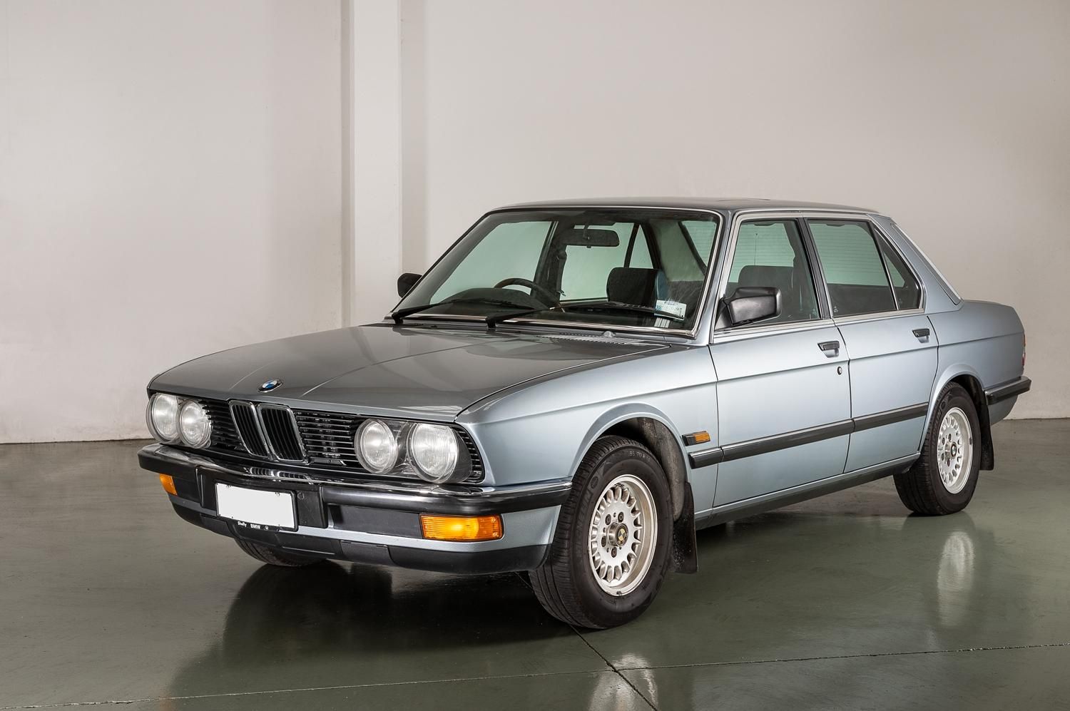20 classic cars that make surprisingly good daily drivers