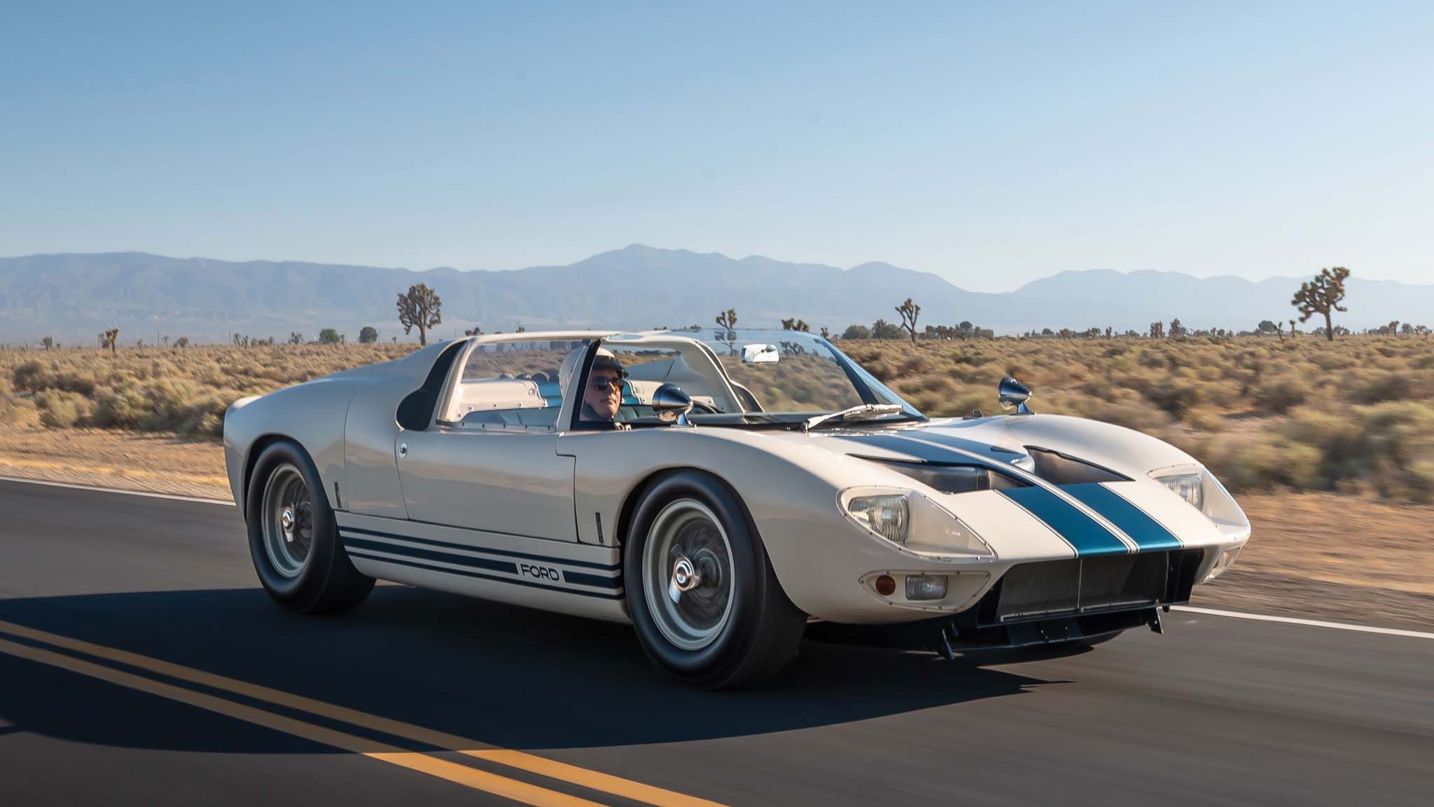 Ford GT40 on the highway