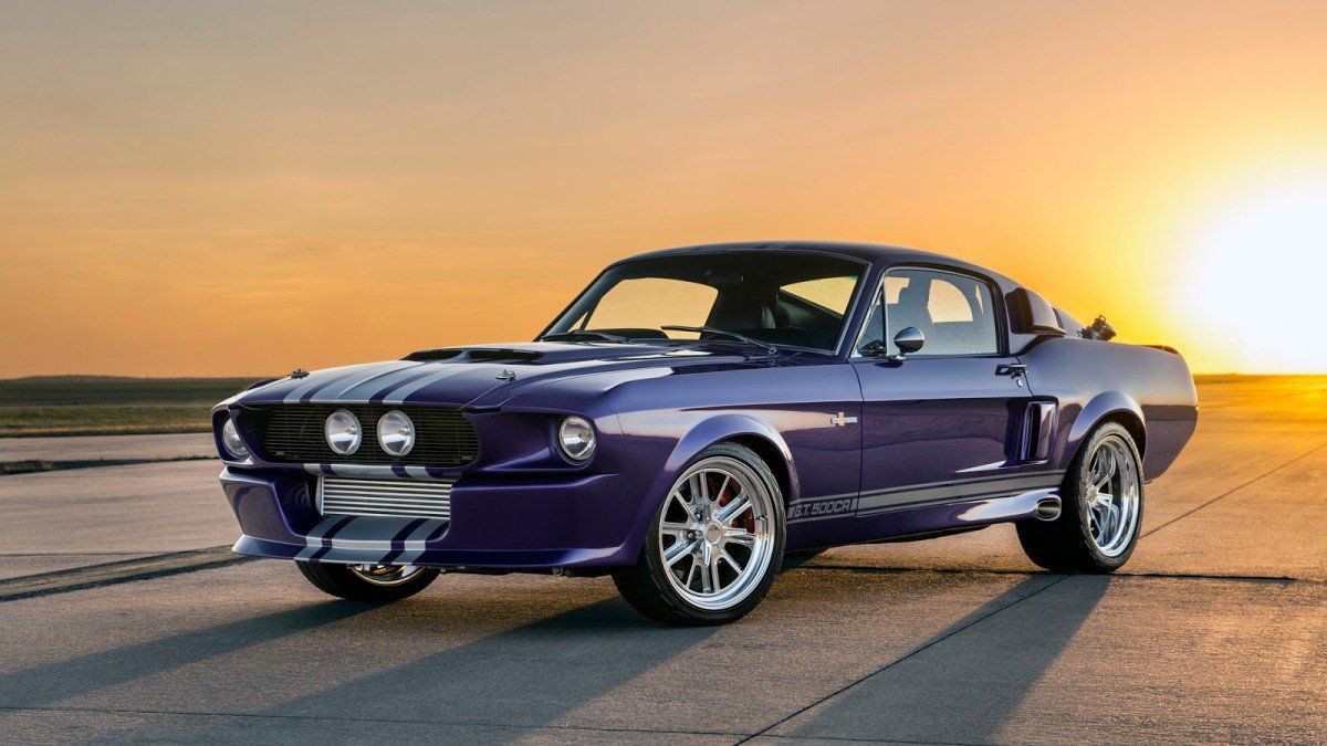 Ford Mustang Shelby GT500CR 900S at sunset