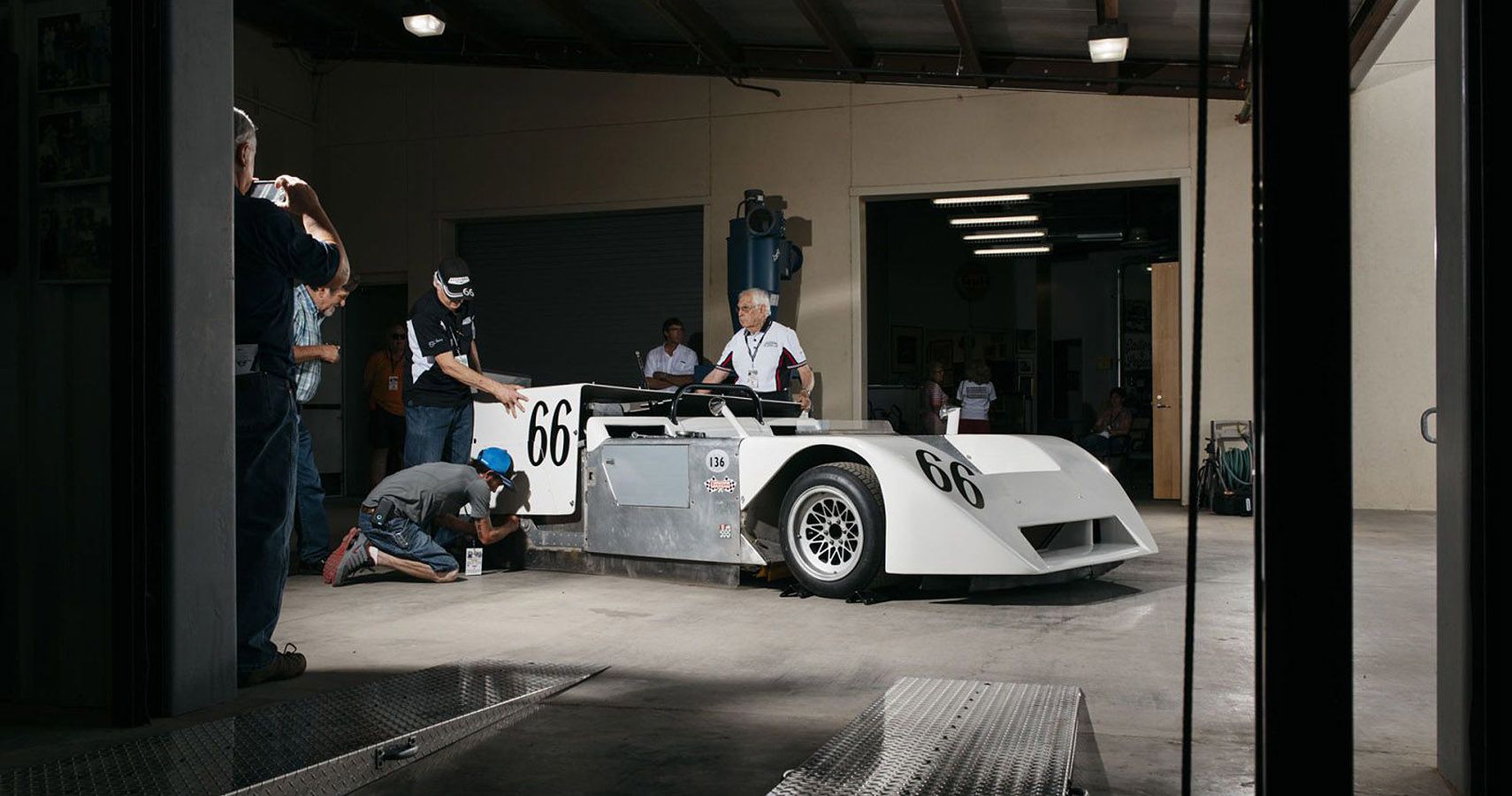 The Chaparral 2J Came Bearing An Aluminum 7.0-Liter Chevy Zl1 Engine, One That Made 650 Horses Paired With A Clutchless Semi-Automatic Three-Speed Transaxle