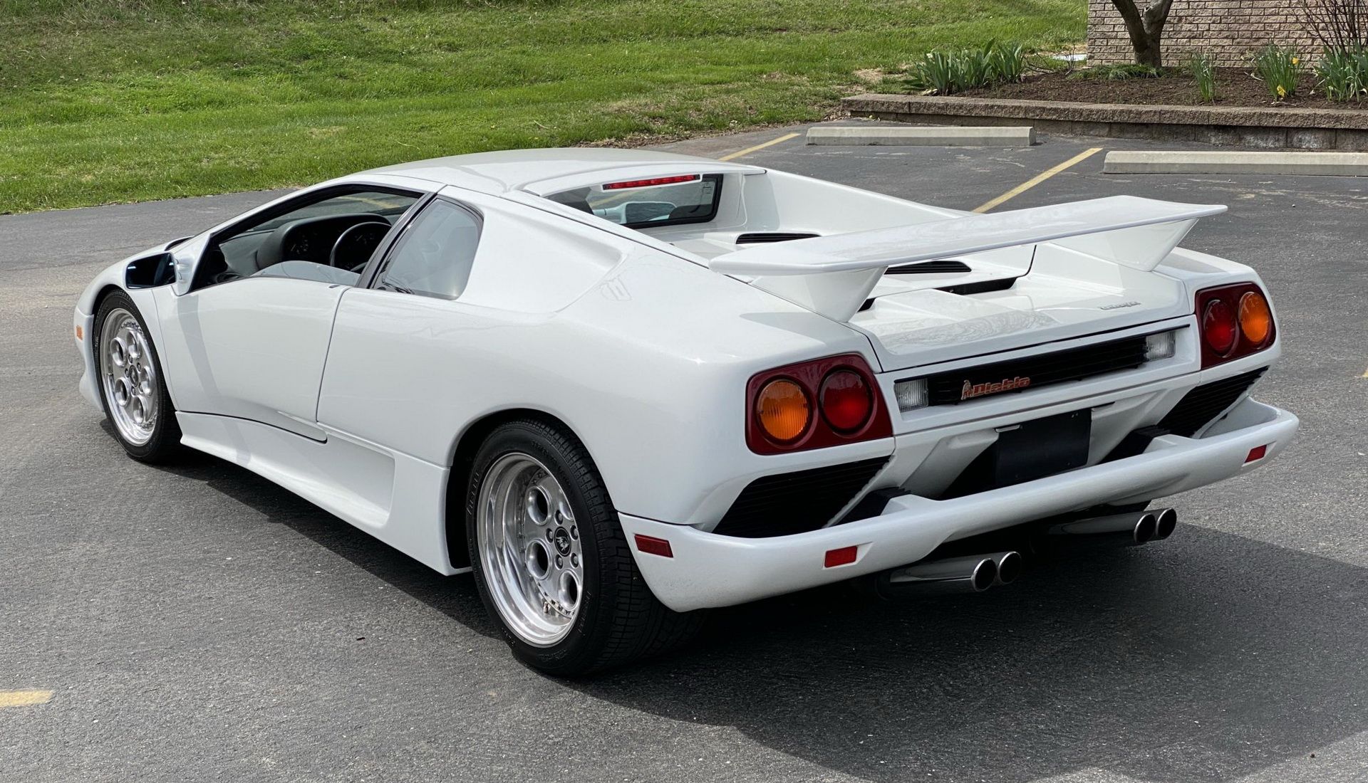 Lamborghini Diablo rear end