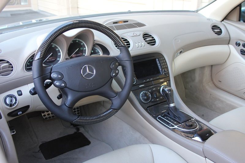 Mercedes SL55 AMG interior R320