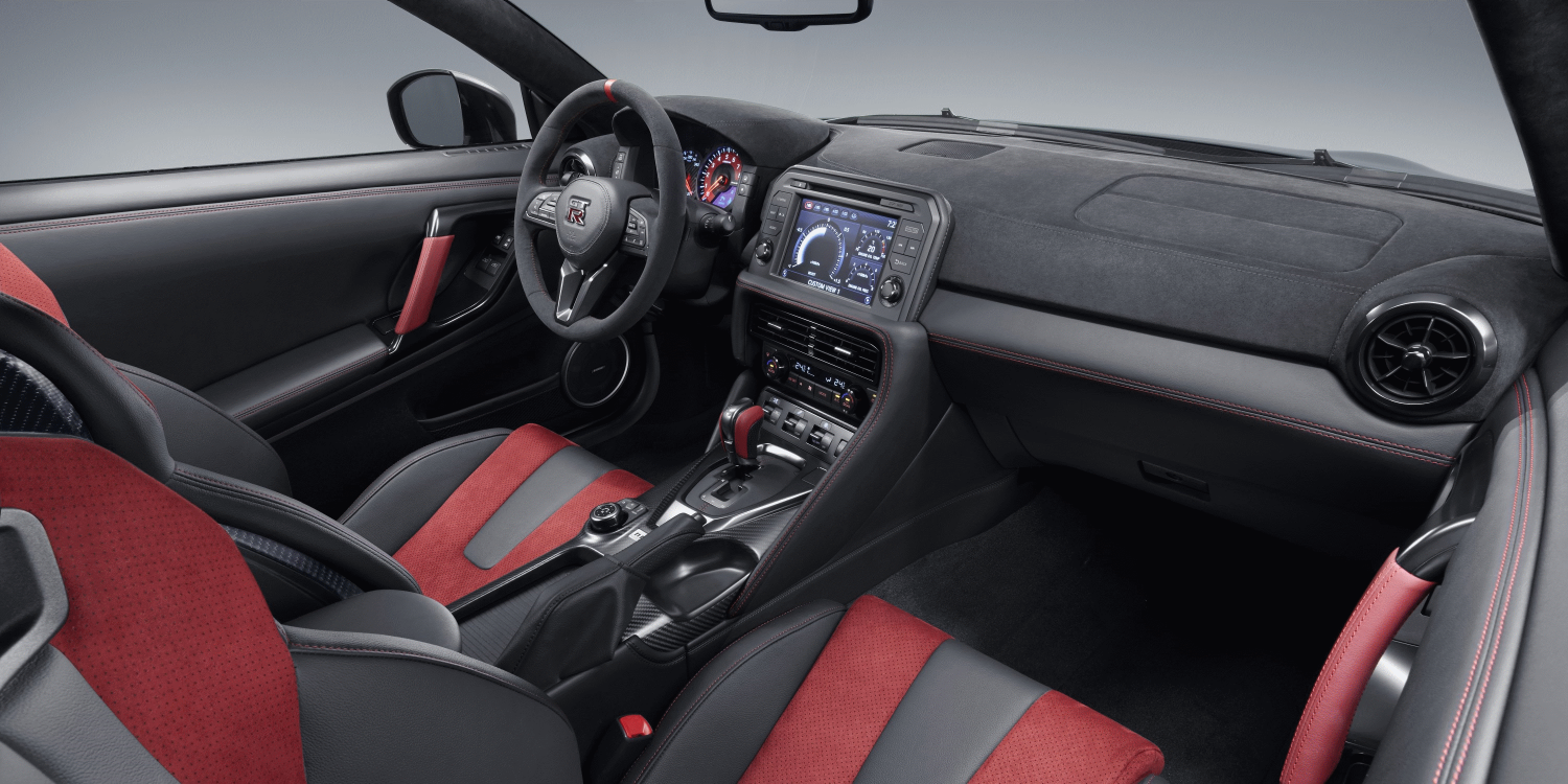 Nissan GT-R Nismo Interior