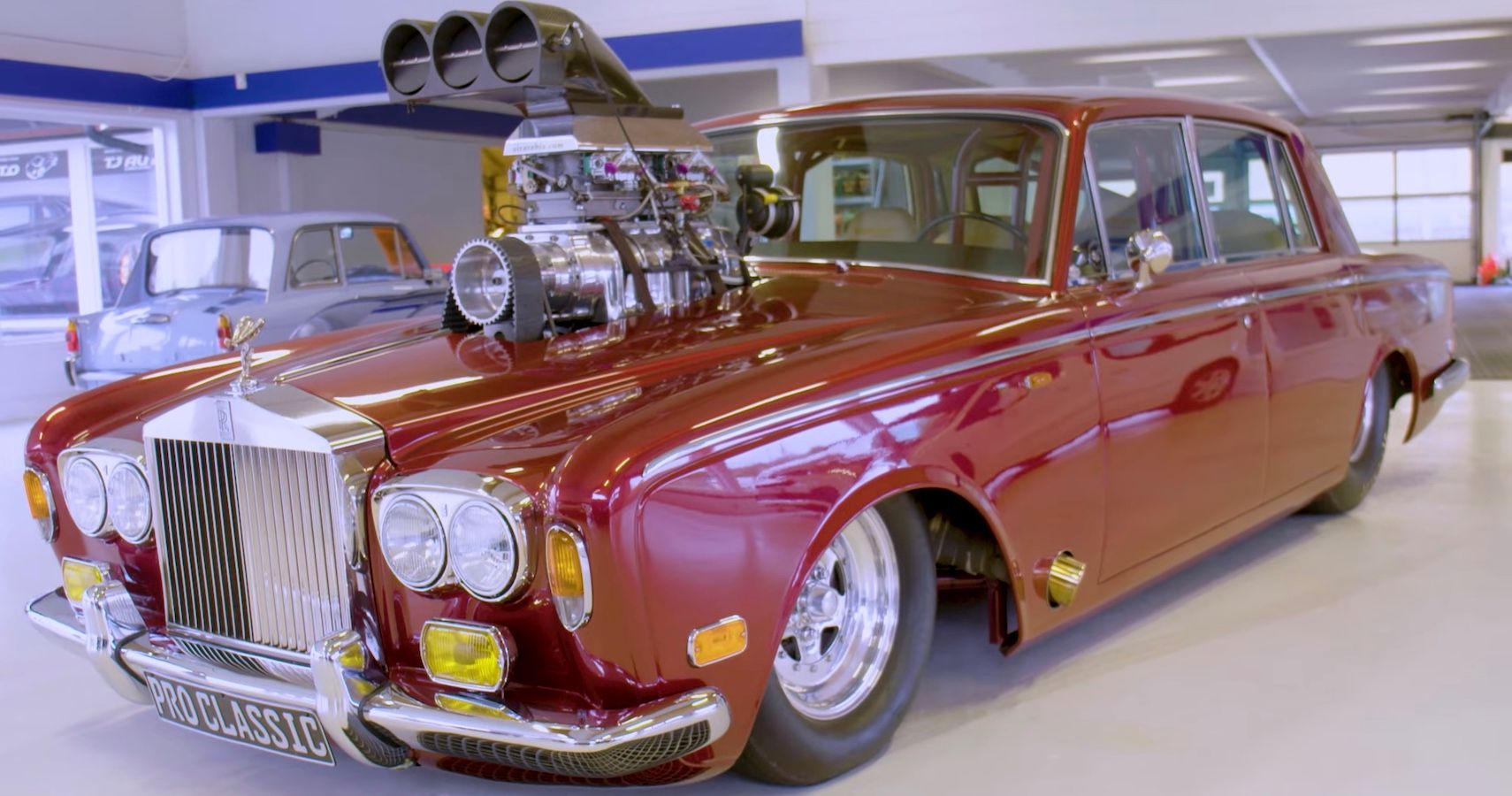 This Noisy Rolls-Royce Silver Shadow Is A Savage Dragster