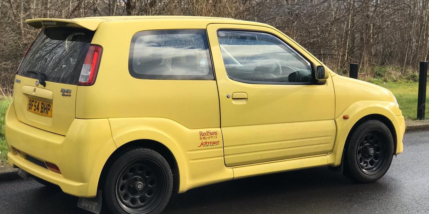 Suzuki Ignis Sport Yellow