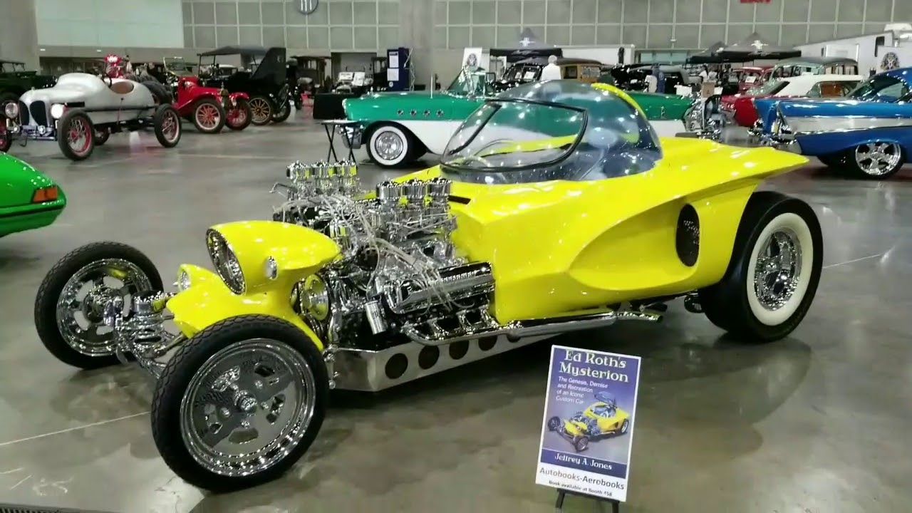 The replica Mysterion at a car show