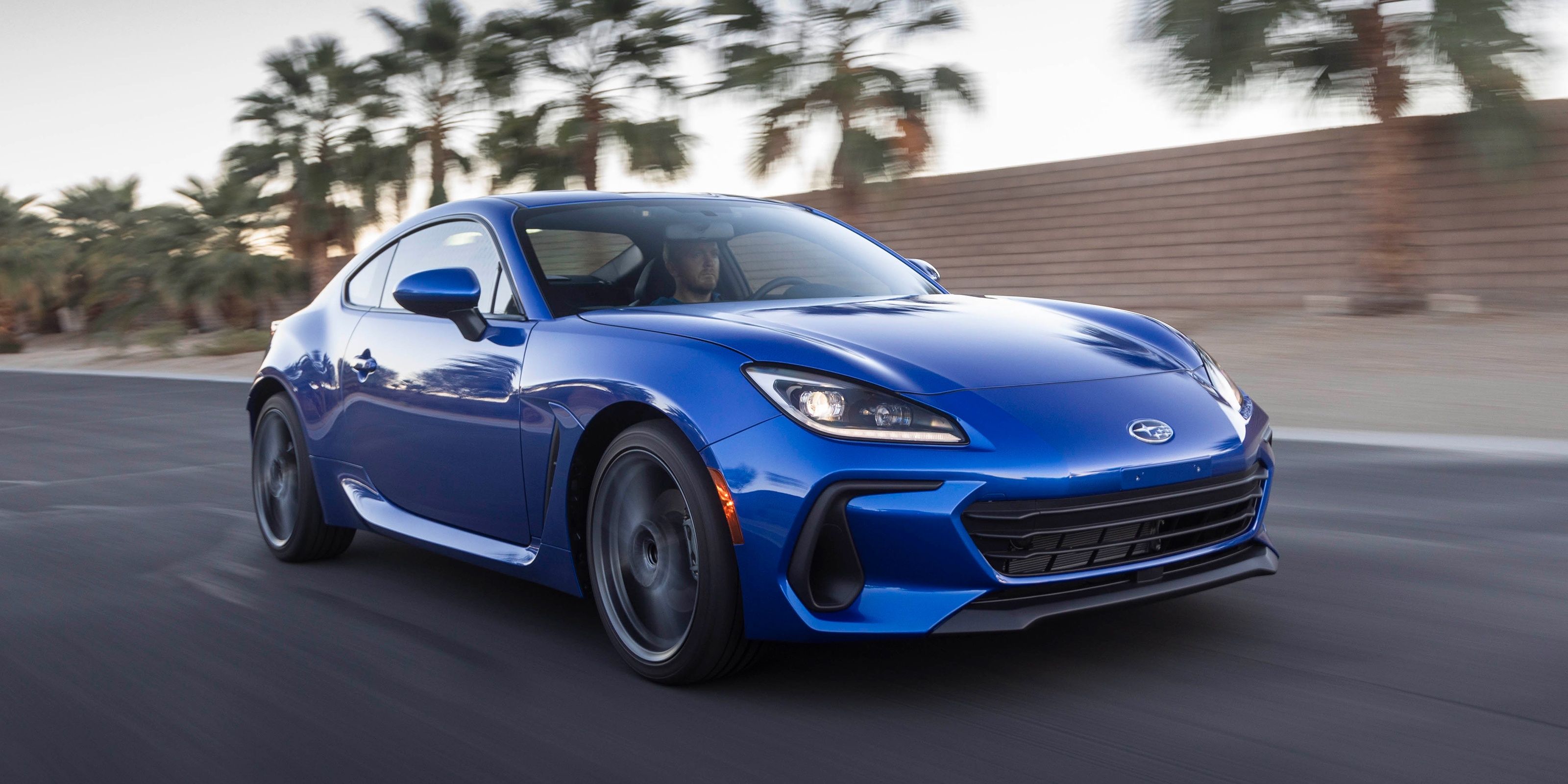 10 Extremely Fun Sports Cars With Great Gas Mileage