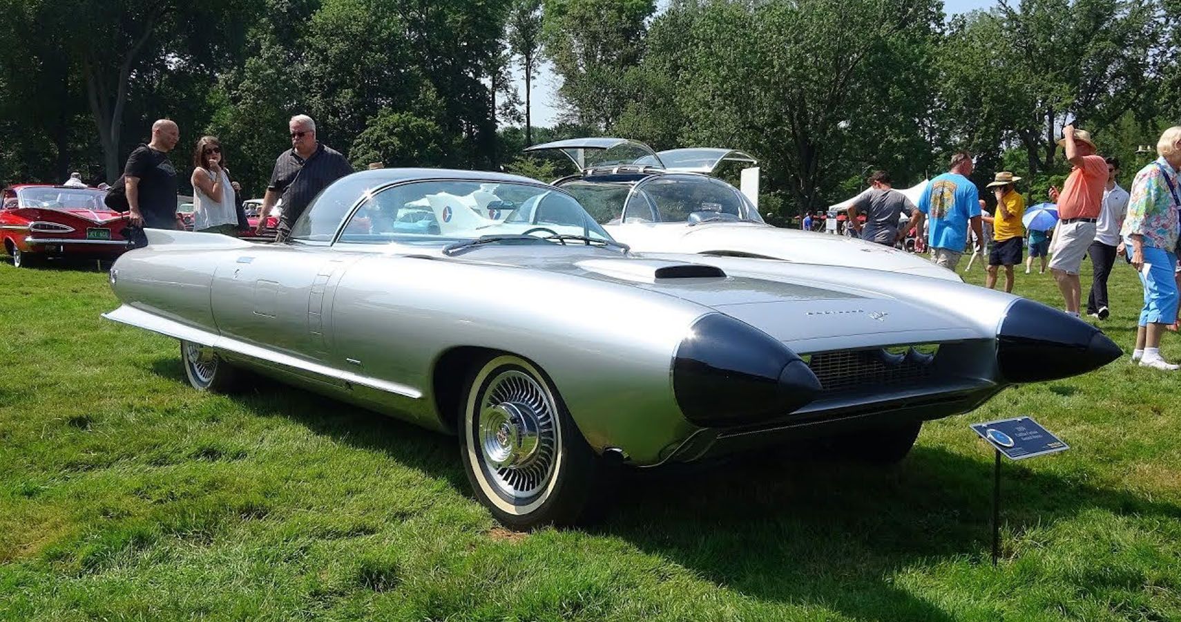 This Cadillac Cyclone Concept Car Pushed The Boundaries Of Futuristic Styling