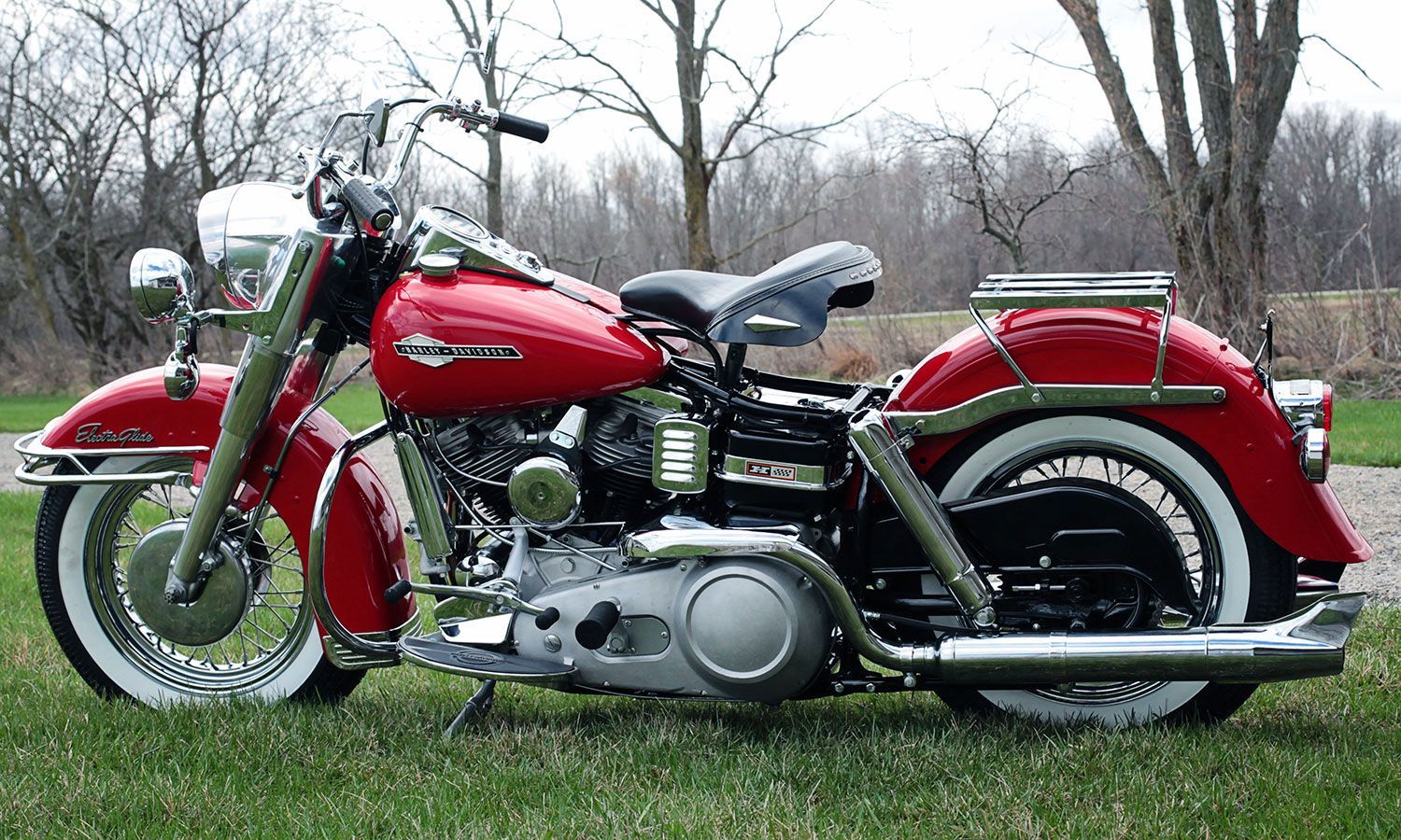 1965 FLH Electra Glide parked outside