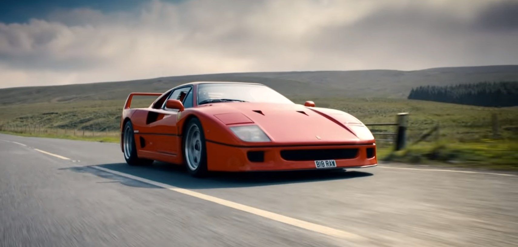 Ferrari F40 vs Jaguar XJ200: Top Gear Go Through The Ultimate 200mph ...