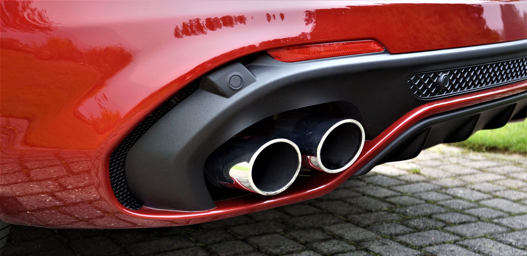 The quad exhaust sounds even better than it looks.
