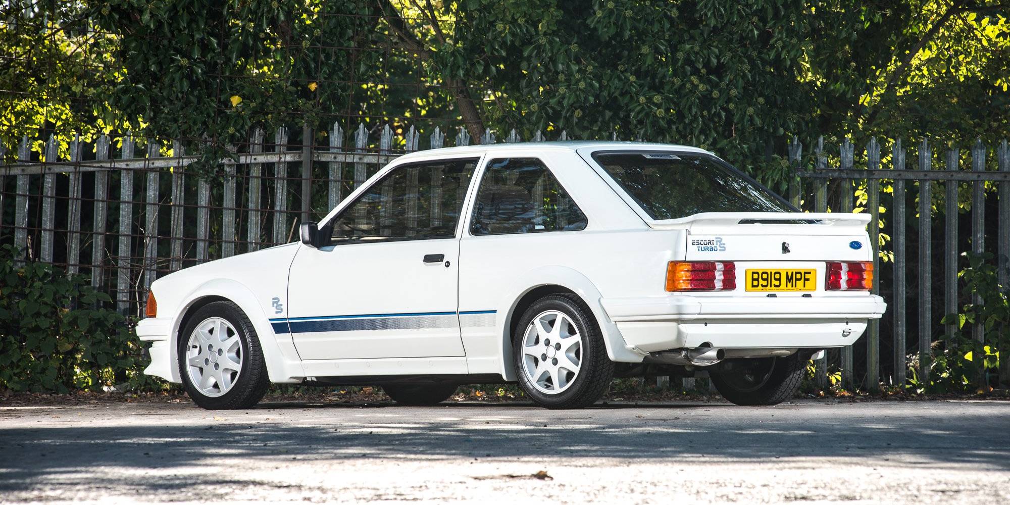 Blue Oval Pocket Rocket Facts About The Ford Escort Rs Turbo