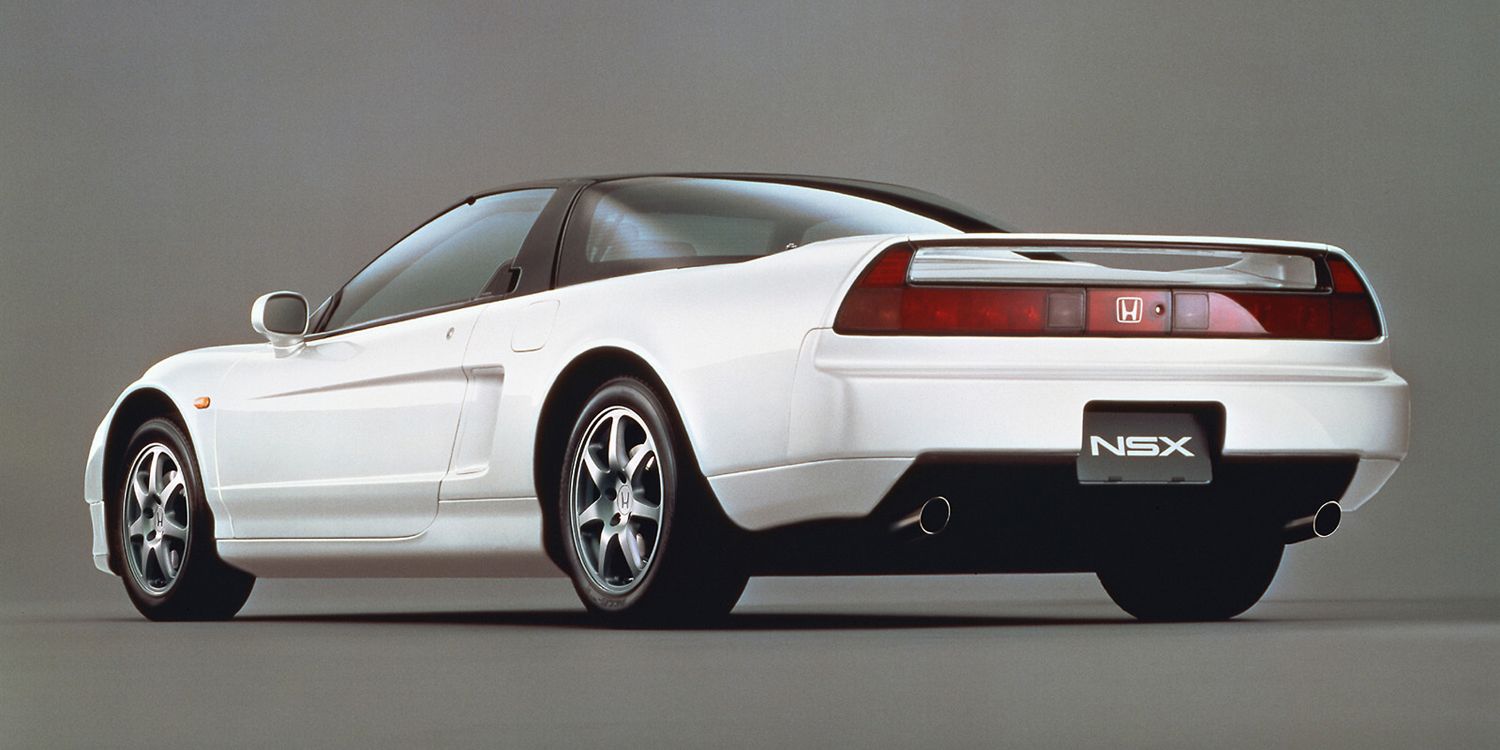 The rear of the NA1 NSX in white