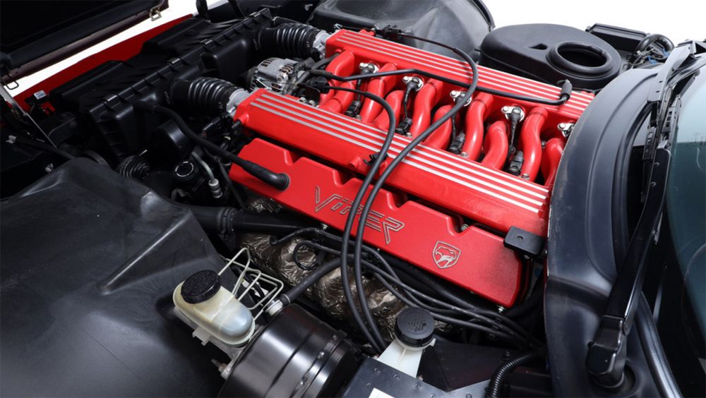 1992 Dodge Viper RT-10 engine